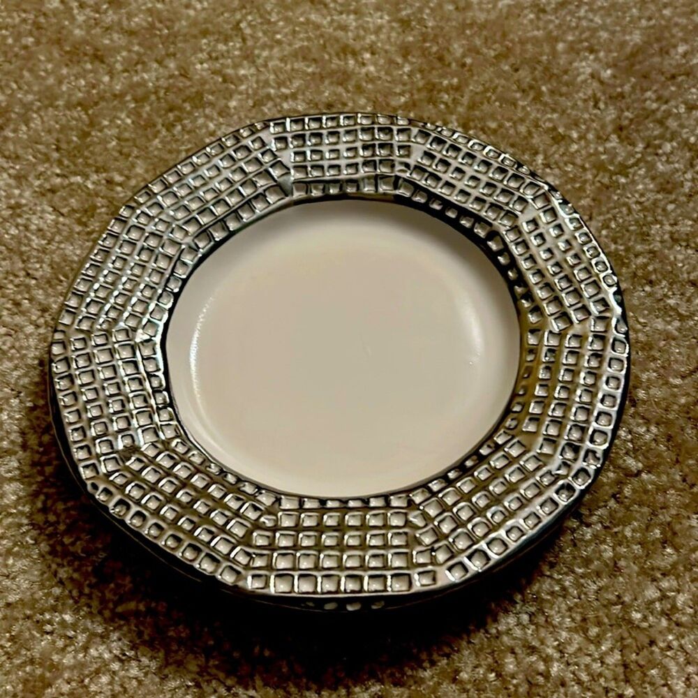 MICHAEL WAINWRIGHT Bread And Butter Plate Platinum/Silver Tone